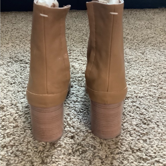 Maison Margiela TAbi Boots Size 38 Tan New Condition - Picture 4 of 6